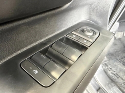 Toyota Tacoma 4WD SR5 Double Cab 6' Bed AT (Natl) 2026