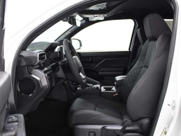 Toyota Tacoma 4WD SR5 Double Cab 6' Bed AT (Natl) 2026