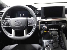 Toyota Tacoma 4WD SR5 Double Cab 6' Bed AT (Natl) 2026