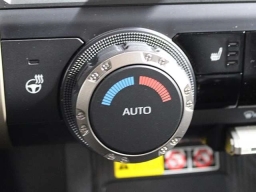 Toyota Tacoma 4WD SR5 Double Cab 6' Bed AT (Natl) 2026