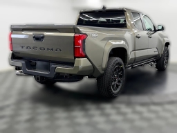 Toyota Tacoma 4WD TRD Sport Double Cab 6' Bed AT (Natl) 2026