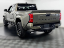 Toyota Tacoma 4WD TRD Sport Double Cab 6' Bed AT (Natl) 2026