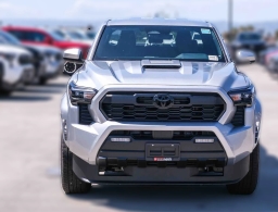 Toyota Tacoma 4WD TRD Sport Double Cab 5' Bed AT (Natl) 2026