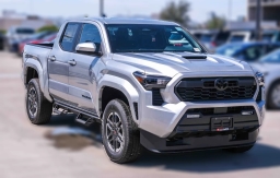 Toyota Tacoma 4WD TRD Sport Double Cab 5' Bed AT (Natl) 2026