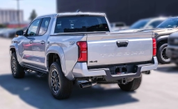 Toyota Tacoma 4WD TRD Sport Double Cab 5' Bed AT (Natl) 2026