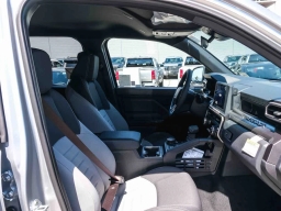 Toyota Tacoma 4WD TRD Sport Double Cab 5' Bed AT (Natl) 2026