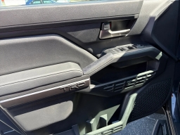 Toyota Tacoma 4WD TRD Off Road Double Cab 6' Bed AT (Natl) 2026