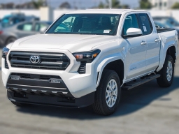 Toyota Tacoma 4WD SR5 Double Cab 5' Bed AT (Natl) 2026