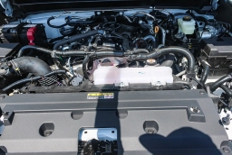 Toyota Tacoma 4WD SR5 Double Cab 5' Bed AT (Natl) 2026