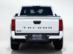 Toyota Tacoma 4WD TRD Sport Double Cab 6' Bed AT (Natl) 2026