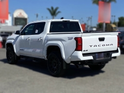 Toyota Tacoma 4WD TRD Sport Double Cab 6' Bed AT (Natl) 2026
