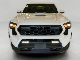 Toyota Tacoma 4WD TRD Sport Double Cab 5' Bed AT (Natl) 2026