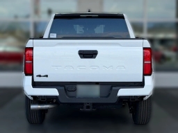 Toyota Tacoma 4WD SR5 Double Cab 6' Bed AT (Natl) 2026