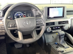Toyota Tacoma 4WD SR5 Double Cab 6' Bed AT (Natl) 2026