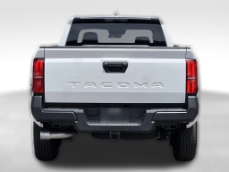 Toyota Tacoma 2WD SR XtraCab 6' Bed AT (Natl) 2026