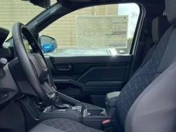 Toyota Tacoma 2WD SR XtraCab 6' Bed AT (Natl) 2026
