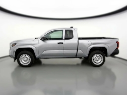 Toyota Tacoma 4WD SR XtraCab 6' Bed AT (Natl) 2026