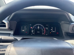 Toyota Tacoma 4WD SR XtraCab 6' Bed AT (Natl) 2026