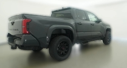 Toyota Tacoma 2WD SR5 Double Cab 6' Bed AT (Natl) 2026