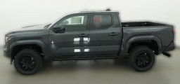 Toyota Tacoma 2WD SR5 Double Cab 6' Bed AT (Natl) 2026
