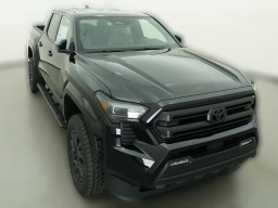 Toyota Tacoma 2WD SR5 Double Cab 5' Bed AT (Natl) 2026