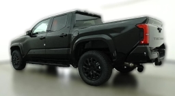 Toyota Tacoma 2WD SR5 Double Cab 5' Bed AT (Natl) 2026