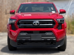 Toyota Tacoma 2WD SR5 Double Cab 5' Bed AT (Natl) 2026