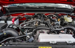 Toyota Tacoma 2WD SR5 Double Cab 5' Bed AT (Natl) 2026