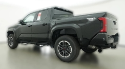 Toyota Tacoma 2WD TRD Sport Double Cab 5' Bed AT (Natl) 2026
