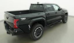 Toyota Tacoma 2WD TRD Sport Double Cab 5' Bed AT (Natl) 2026