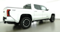 Toyota Tacoma 2WD TRD Sport Double Cab 5' Bed AT (Natl) 2026