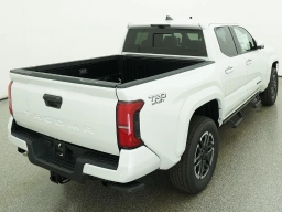 Toyota Tacoma 2WD TRD Sport Double Cab 5' Bed AT (Natl) 2026