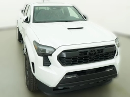 Toyota Tacoma 2WD TRD Sport Double Cab 5' Bed AT (Natl) 2026