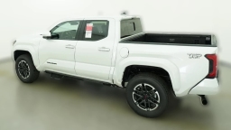 Toyota Tacoma 2WD TRD Sport Double Cab 5' Bed AT (Natl) 2026