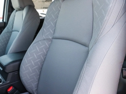 Toyota Tacoma 2WD SR5 Double Cab 5' Bed AT (Natl) 2026
