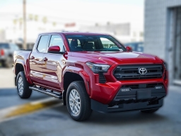 Toyota Tacoma 2WD SR5 Double Cab 5' Bed AT (Natl) 2026
