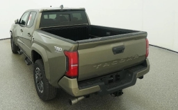 Toyota Tacoma 2WD TRD Sport Double Cab 5' Bed AT (Natl) 2026