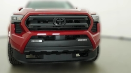 Toyota Tacoma 2WD SR5 Double Cab 5' Bed AT (Natl) 2026