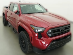 Toyota Tacoma 2WD SR5 Double Cab 5' Bed AT (Natl) 2026
