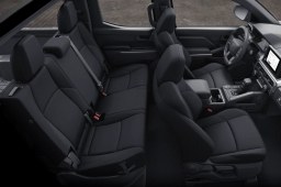 Toyota Tacoma 2WD SR5 Double Cab 5' Bed AT (GS) 2026