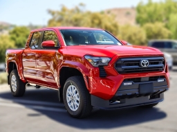 Toyota Tacoma 2WD SR5 Double Cab 6' Bed AT (Natl) 2026