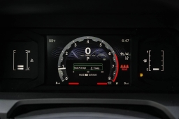Toyota Tacoma 2WD SR Double Cab 5' Bed AT (Natl) 2026