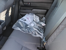 Toyota Tacoma 2WD SR Double Cab 5' Bed AT (Natl) 2026