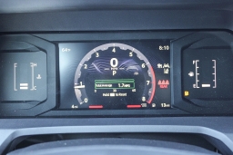 Toyota Tacoma 2WD SR Double Cab 5' Bed AT (Natl) 2026