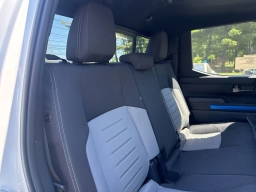 Toyota Tacoma 4WD TRD Sport Double Cab 6' Bed AT (Natl) 2026