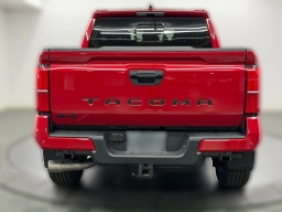 Toyota Tacoma 4WD TRD Sport Double Cab 5' Bed AT (Natl) 2026