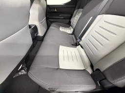 Toyota Tacoma 4WD TRD Sport Double Cab 5' Bed AT (Natl) 2026