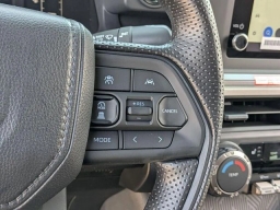 Toyota Tacoma 4WD SR5 Double Cab 6' Bed AT (GS) 2026