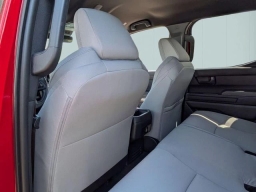 Toyota Tacoma 4WD SR5 Double Cab 6' Bed AT (GS) 2026