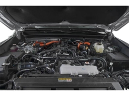 Toyota Tacoma 4WD Trailhunter Hybrid Double Cab 6' Bed AT (Natl) 2026